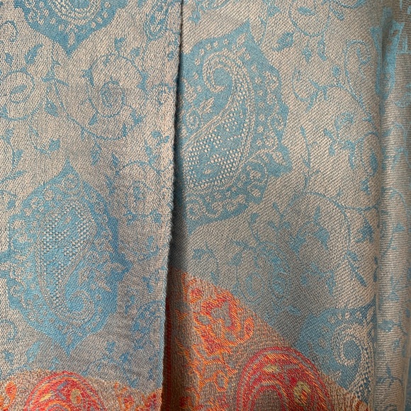 Pashmina - Picture 5 of 5